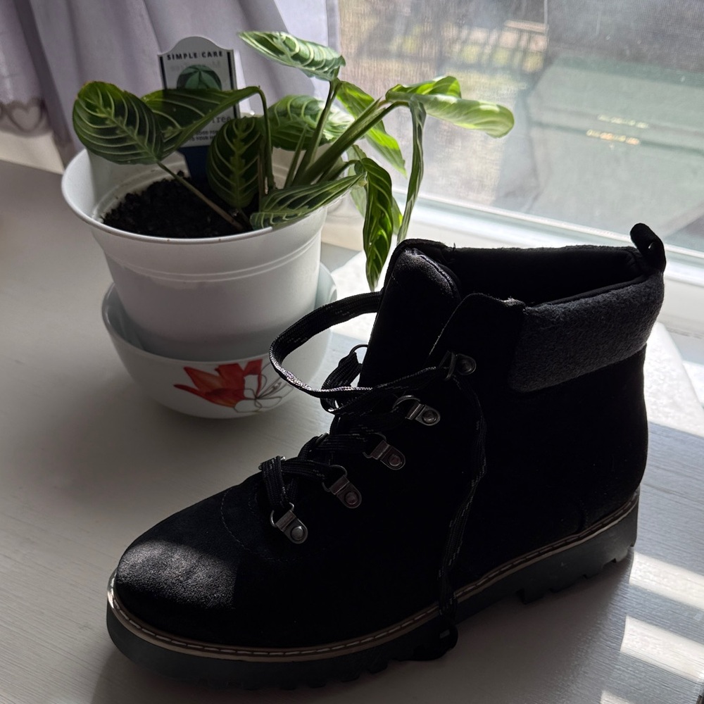 St. John's Bay Black Lace-Up Ankle Boots